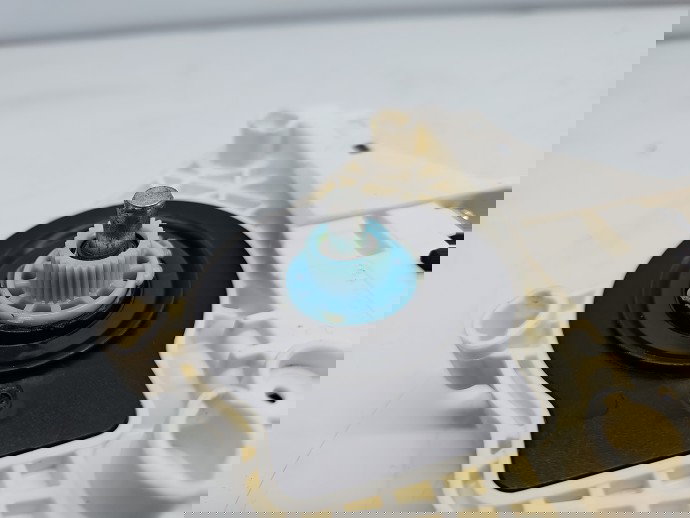 Motoras geam dreapta spate AUDI A6 (4G2, C7) [Fabr 2012-2017] 8K0959812A