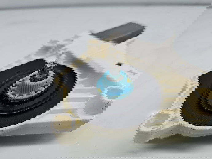 Motoras geam stanga fata AUDI A6 (4G2, C7) [Fabr 2012-2017] 8K0959801B