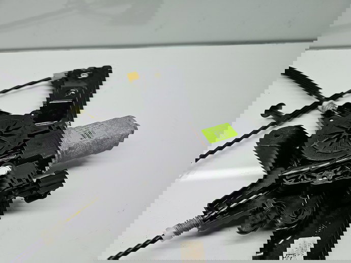 Macara electrica geam stanga fata Ford Focus 3 Hatchback [Fabr 2011-2015] BM51-A23201-AD