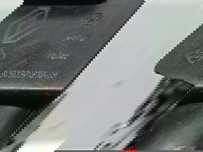 Broasca usa stanga fata Dacia Duster [Fabr 2010-2017] 805039187R