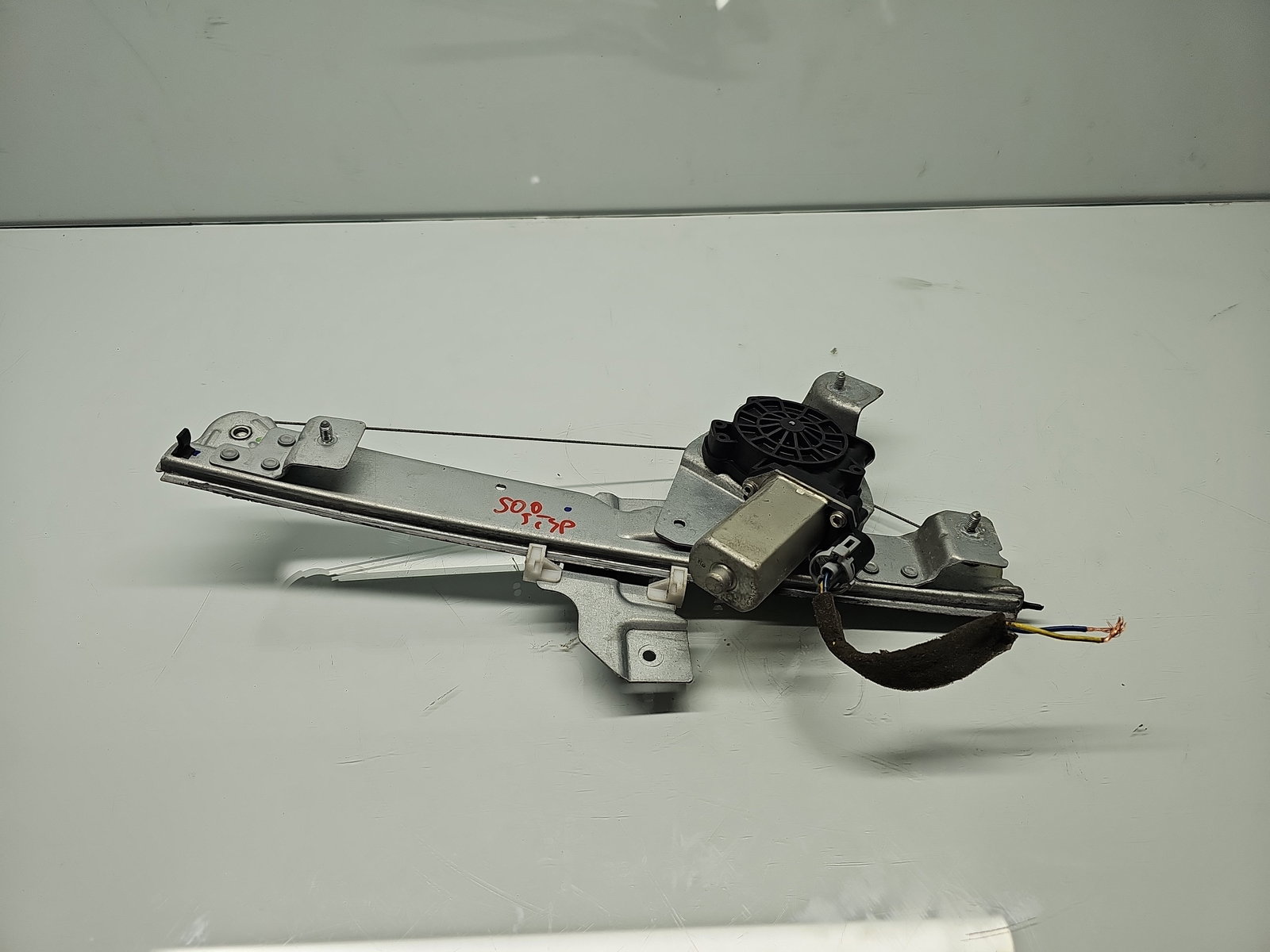 Macara electrica geam stanga spate Dacia Duster [Fabr 2010-2017] 827213586R - imagine 1