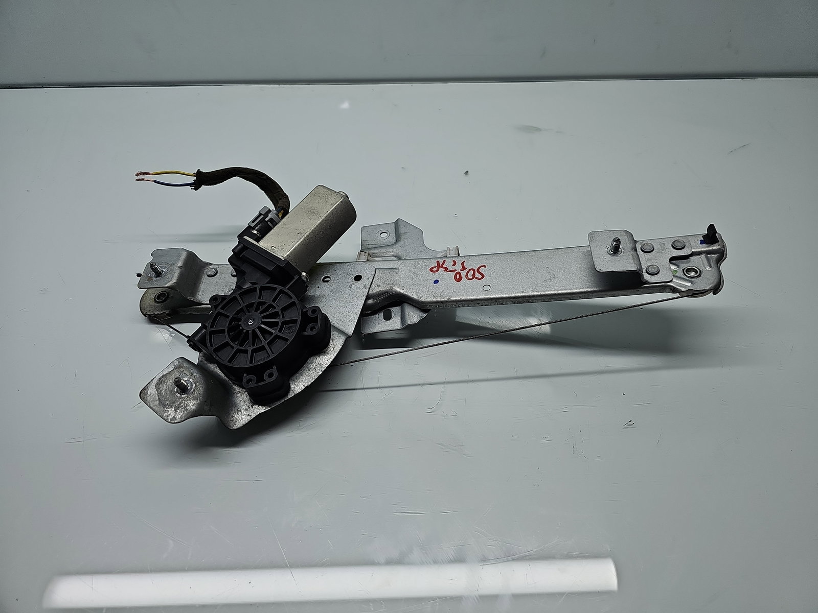 Macara electrica geam stanga spate Dacia Duster [Fabr 2010-2017] 827213586R - imagine 2