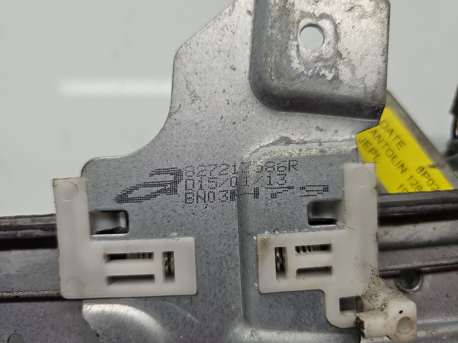 Macara electrica geam stanga spate Dacia Duster [Fabr 2010-2017] 827213586R - imagine 5