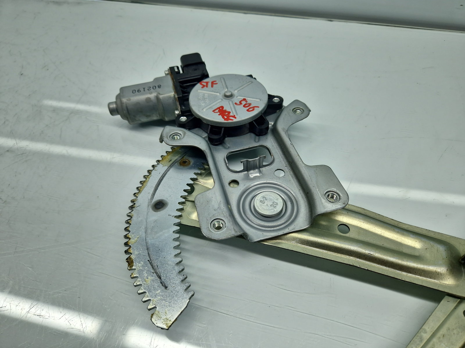 Macara electrica geam stanga fata PEUGEOT 4007 [Fabr 2007-2012] OEM - imagine 2