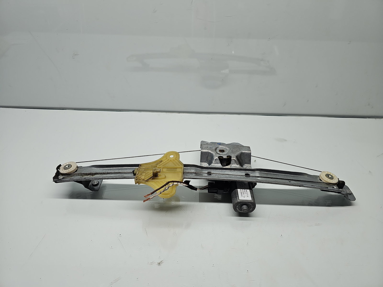 Macara electrica geam stanga fata Renault Clio 4 (B98) Hatchback [Fabr 2012-2020] 807213867R - imagine 4