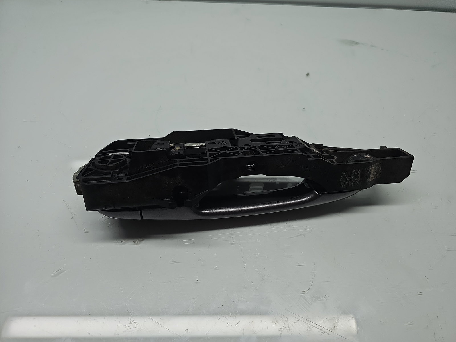 Maner usa dreapta fata Renault Clio 4 (B98) Hatchback [Fabr 2012-2020] GRI METALIZAT - imagine 3