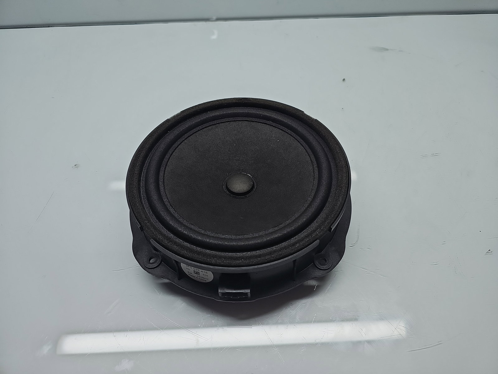 Boxa stanga fata Seat Leon (5F1) [Fabr 2012-2018] 5F0035415 - imagine 1