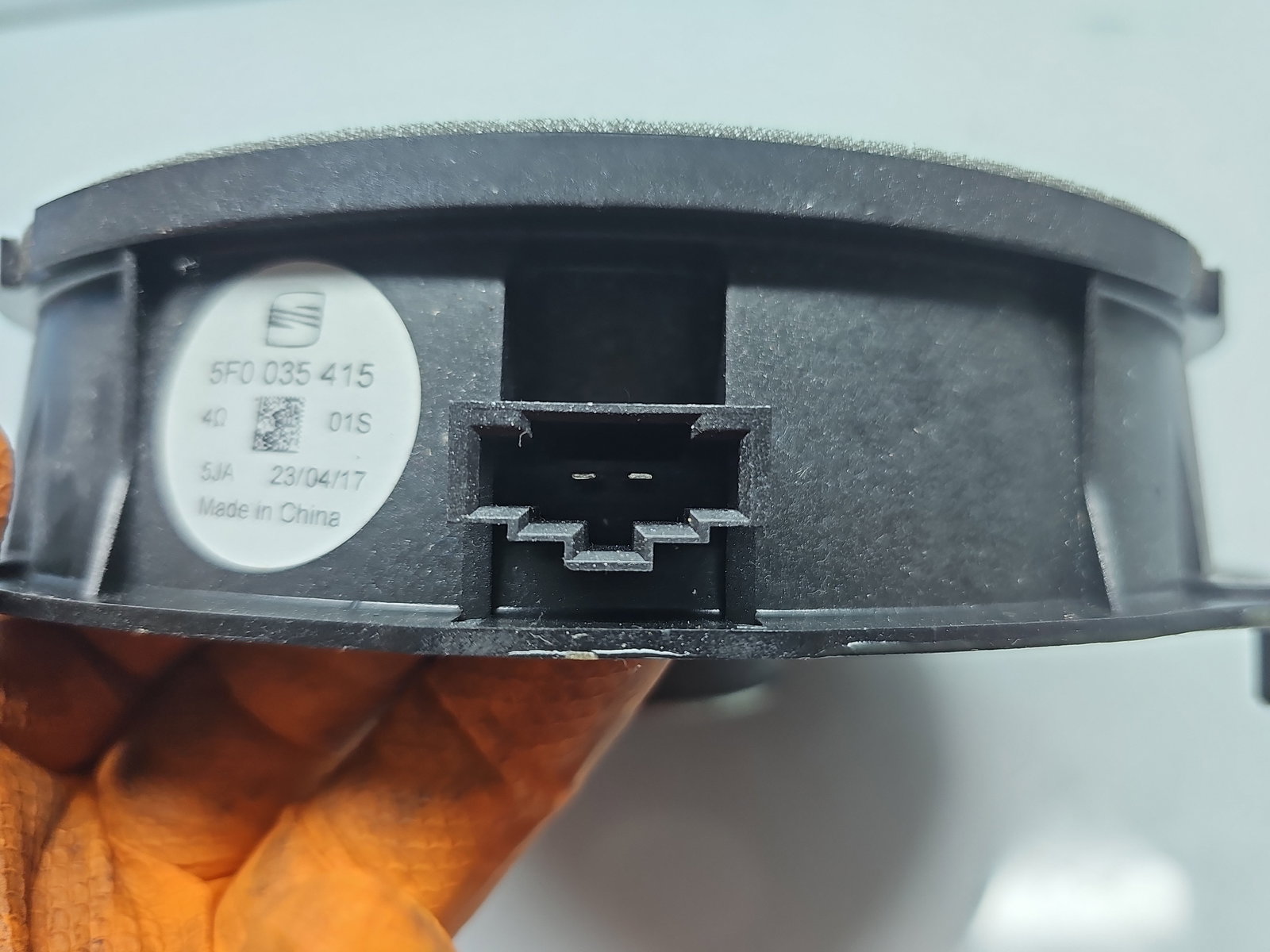 Boxa stanga fata Seat Leon (5F1) [Fabr 2012-2018] 5F0035415 - imagine 3