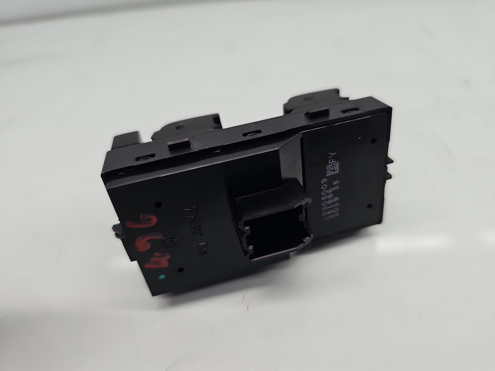 Butoane comanda geamuri sofer Opel Astra J [Fabr 2009-2015] 13305009 - imagine 5