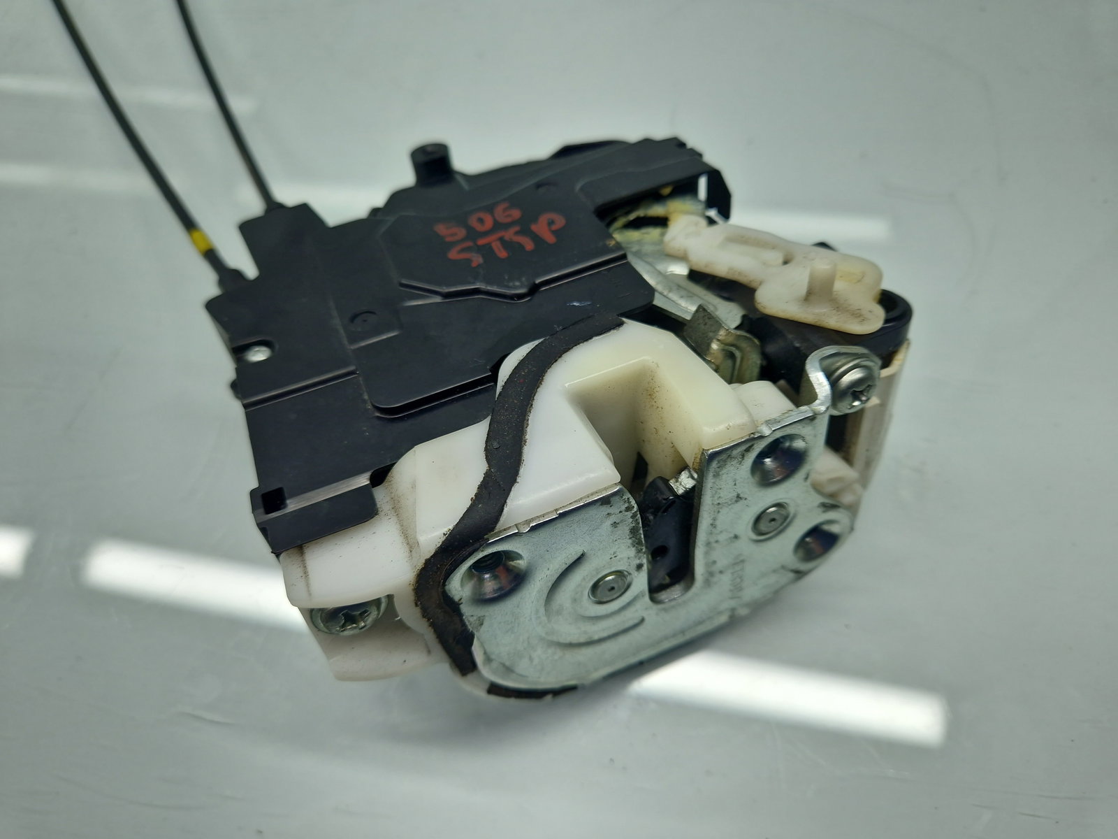 Broasca usa stanga spate PEUGEOT 4007 [Fabr 2007-2012] OEM - imagine 1