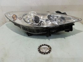 Far dreapta Peugeot 307 1.6 benz OEM 2000-2008