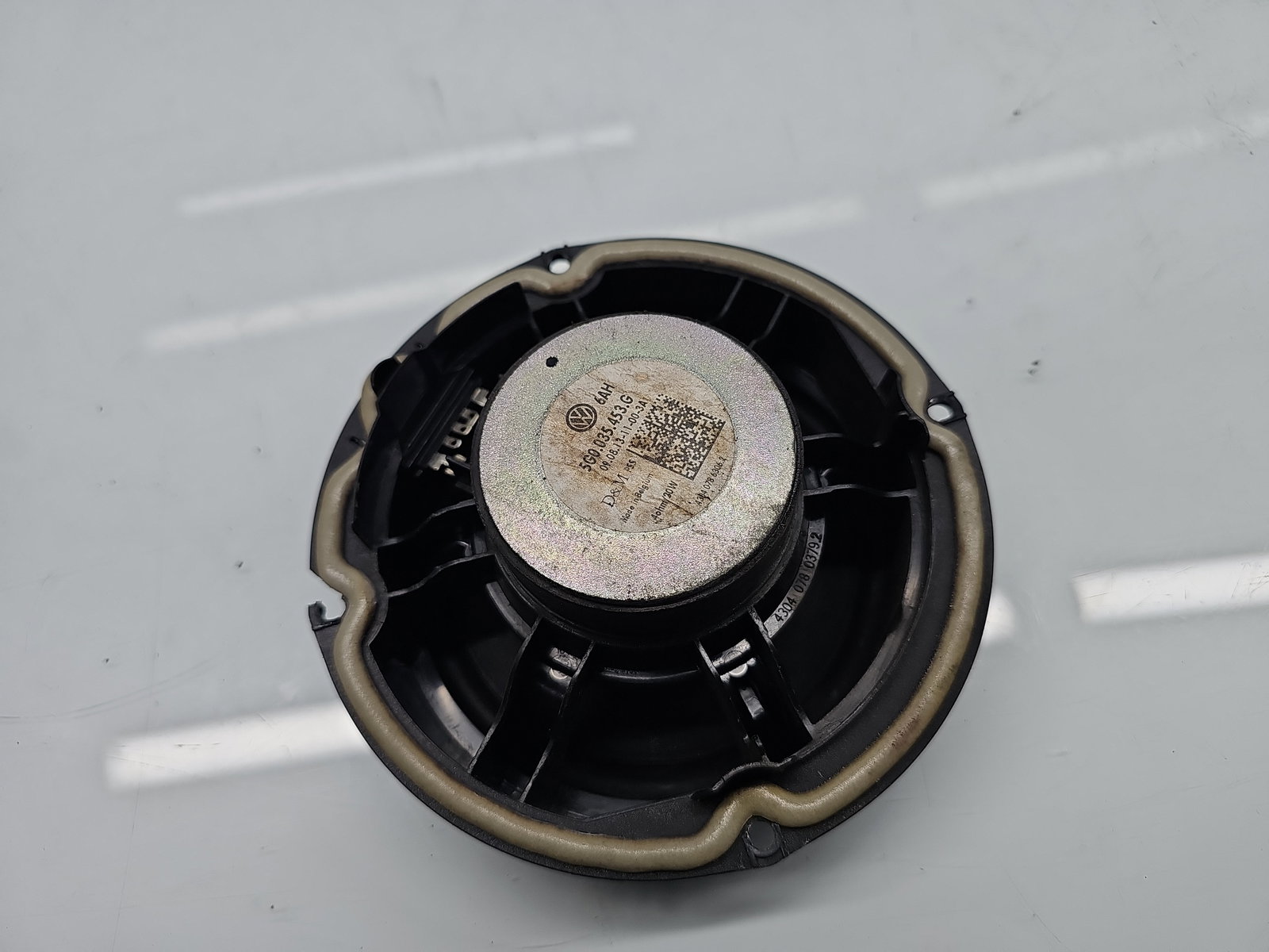 Boxa stanga fata Volkswagen Golf 7 (5G) [Fabr 2014-prezent] 5G0035453G - imagine 3