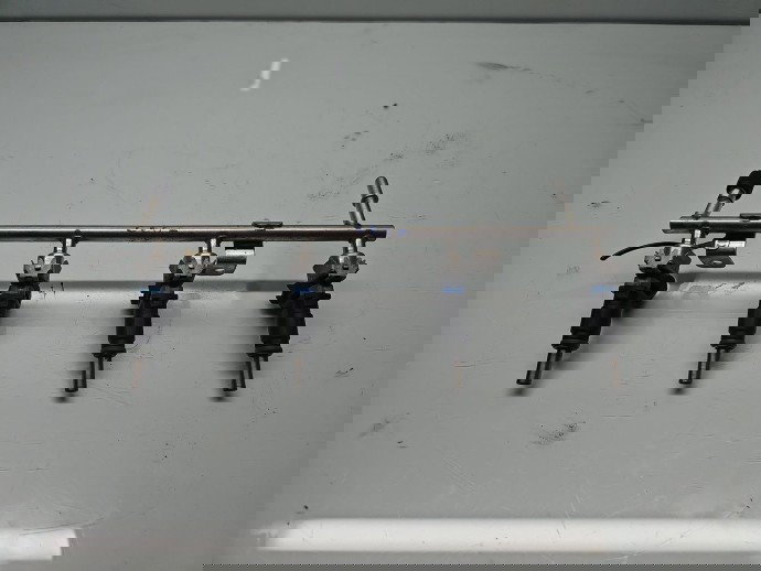 Rampa injectoare  Opel Mokka [Fabr 2012-2019] 55573667 1.6 Benz A16XER 85KW / 115CP