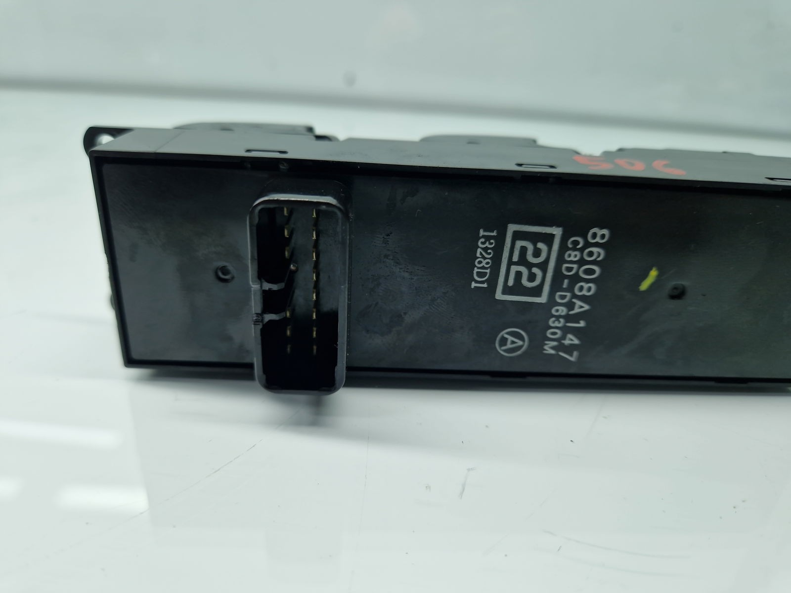 Butoane comanda geamuri sofer MITSUBISHI Outlander II [Fabr 2006-2015] 8608A147 - imagine 3