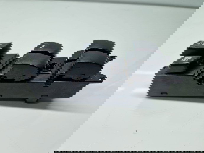  Butoane comanda geamuri sofer  MITSUBISHI Outlander II [Fabr 2006-2015] 8608A147