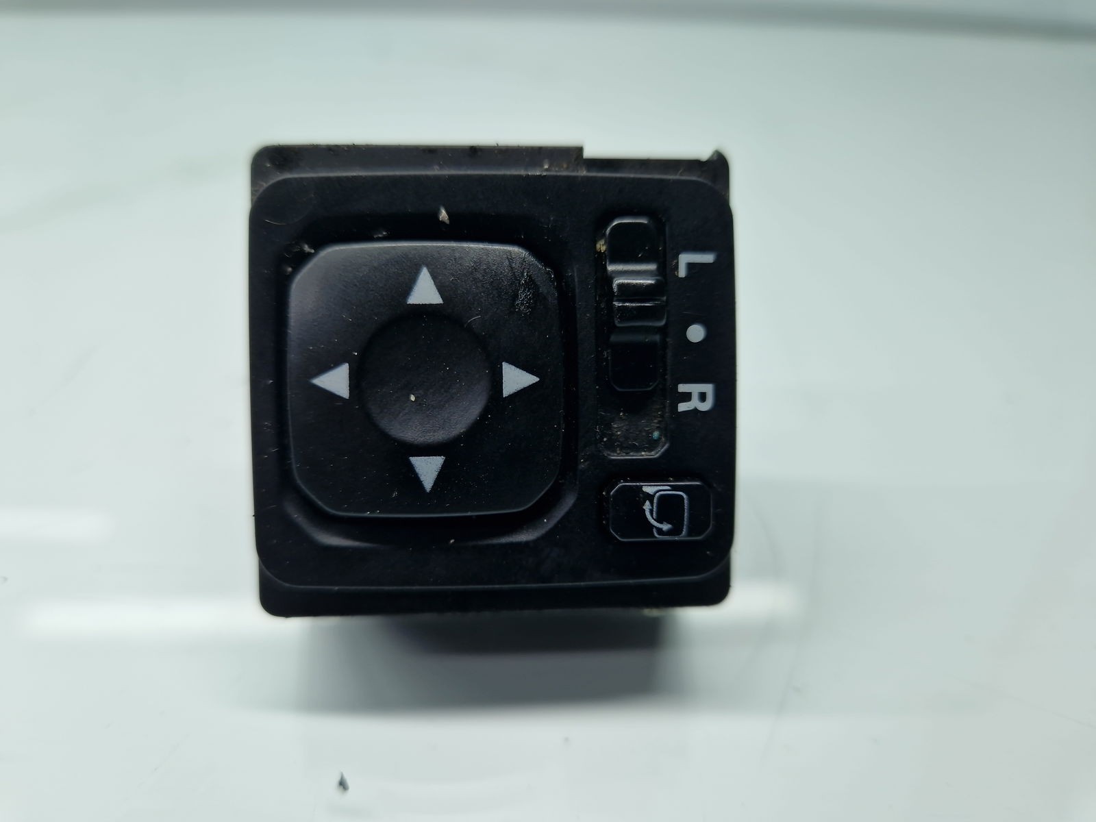 Buton reglaj oglinzi MITSUBISHI Outlander II [Fabr 2006-2015]183569 - imagine 3