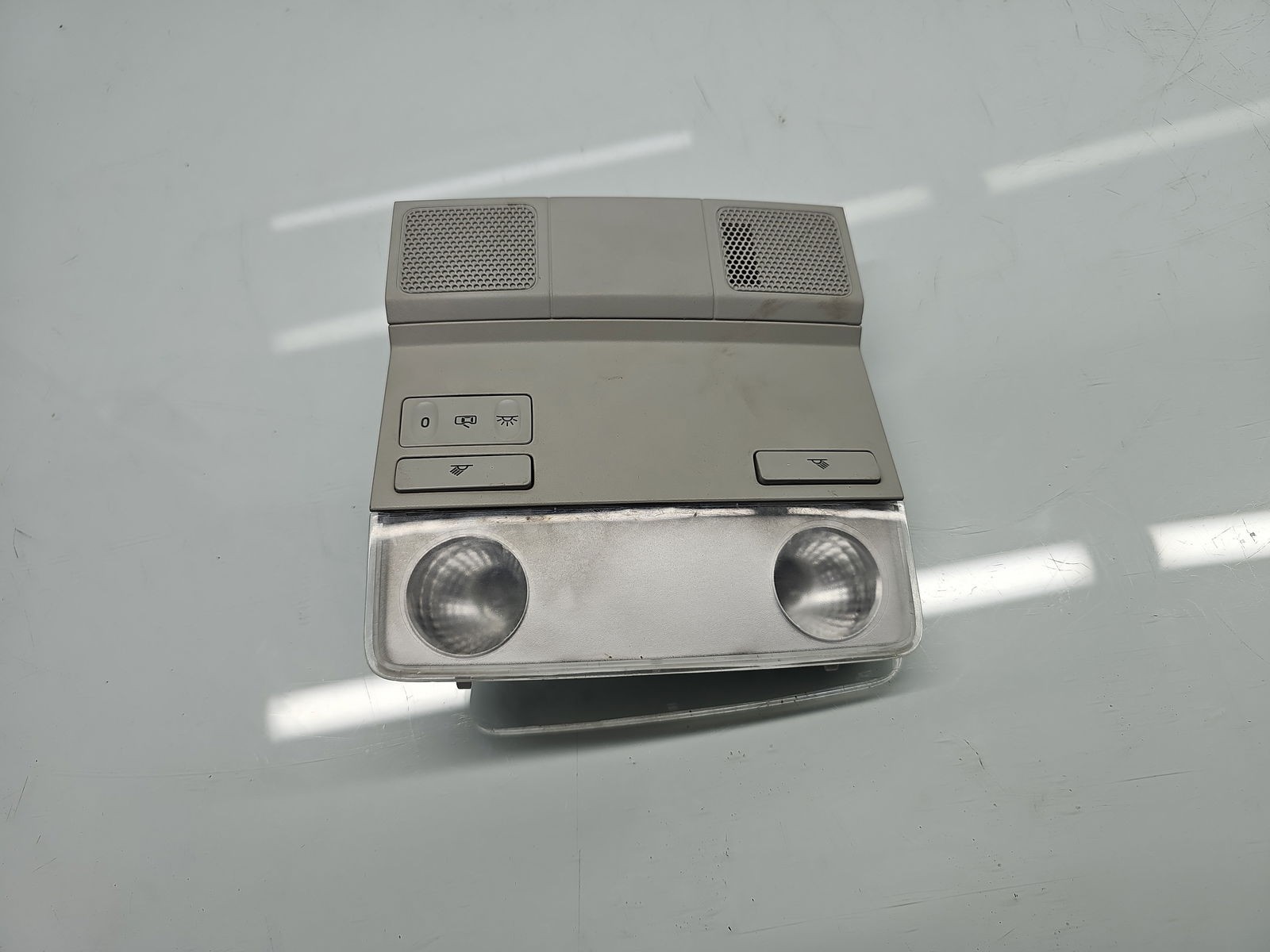 Plafoniera fata Volkswagen Passat CC (357) [Fabr 2008-2012] 1K0947105 - imagine 4