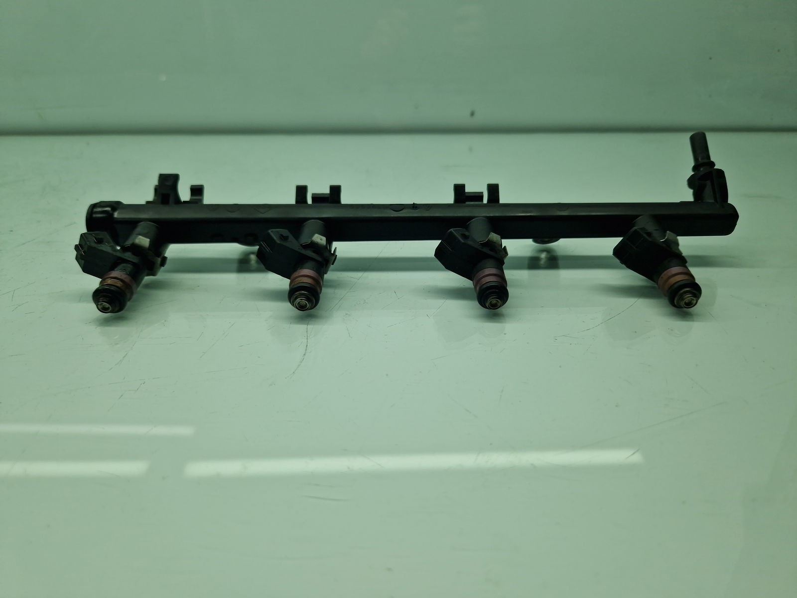 Rampa injectoare Renault Megane 3 [Fabr 2008-2015] 8200135504 1.6 Benz K4M858 81KW / 110CP - imagine 8