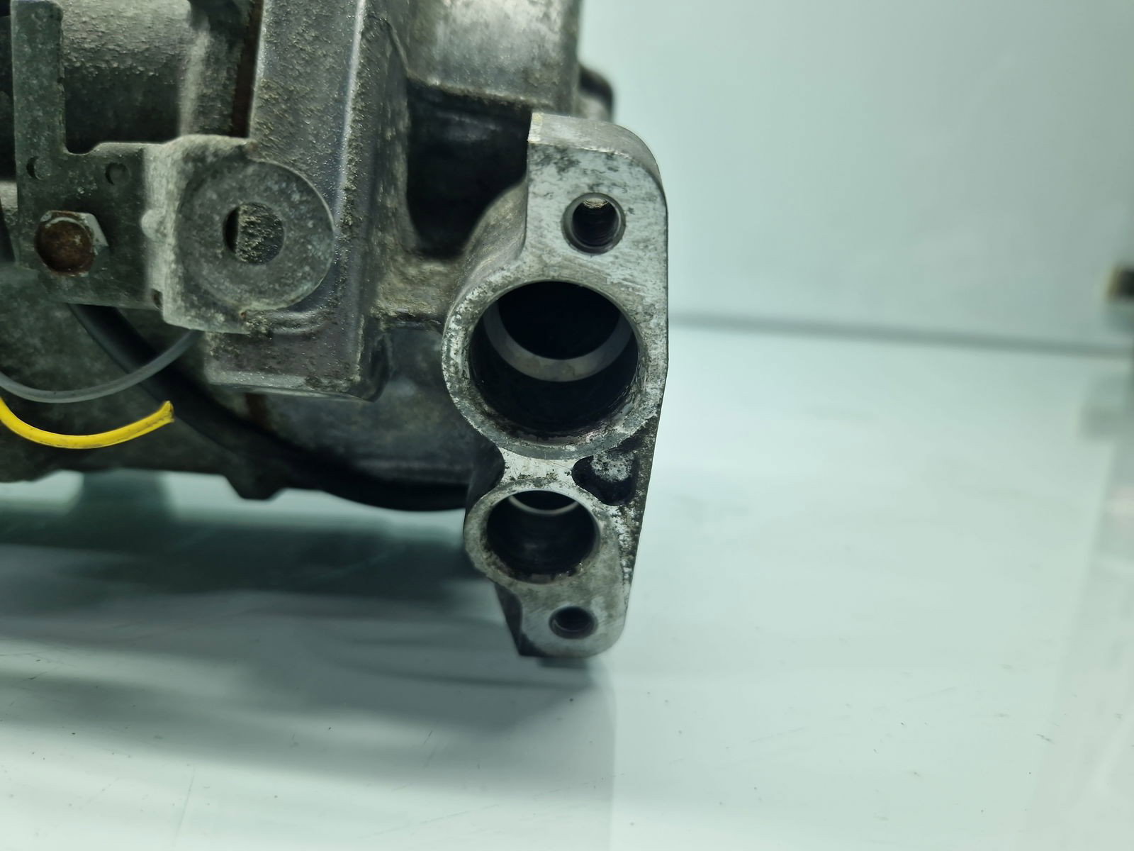 Compresor clima Renault Megane 3 [Fabr 2008-2015] 8200939386A 1.6 Benz K4M858 81KW / 110CP - imagine 5