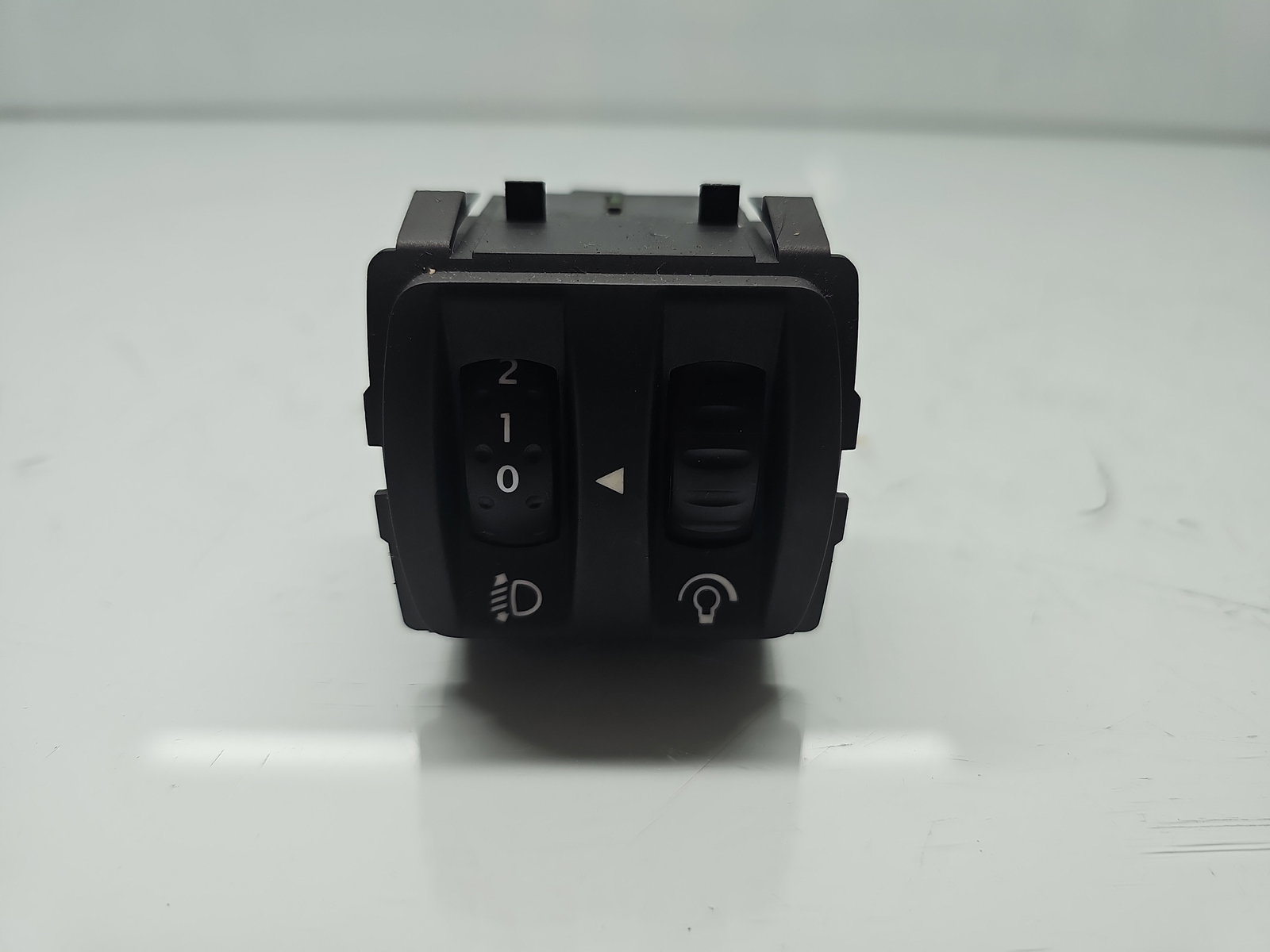 Buton reglaj far Renault Scenic 3 (J95) Facelift [Fabr 2009-2015] 251900001R - imagine 1