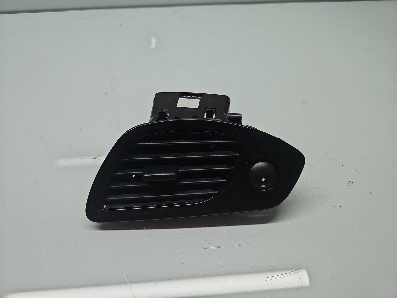 Grila aerisire dreapta Renault Scenic 3 (J95) Facelift [Fabr 2009-2015] OEM - imagine 1