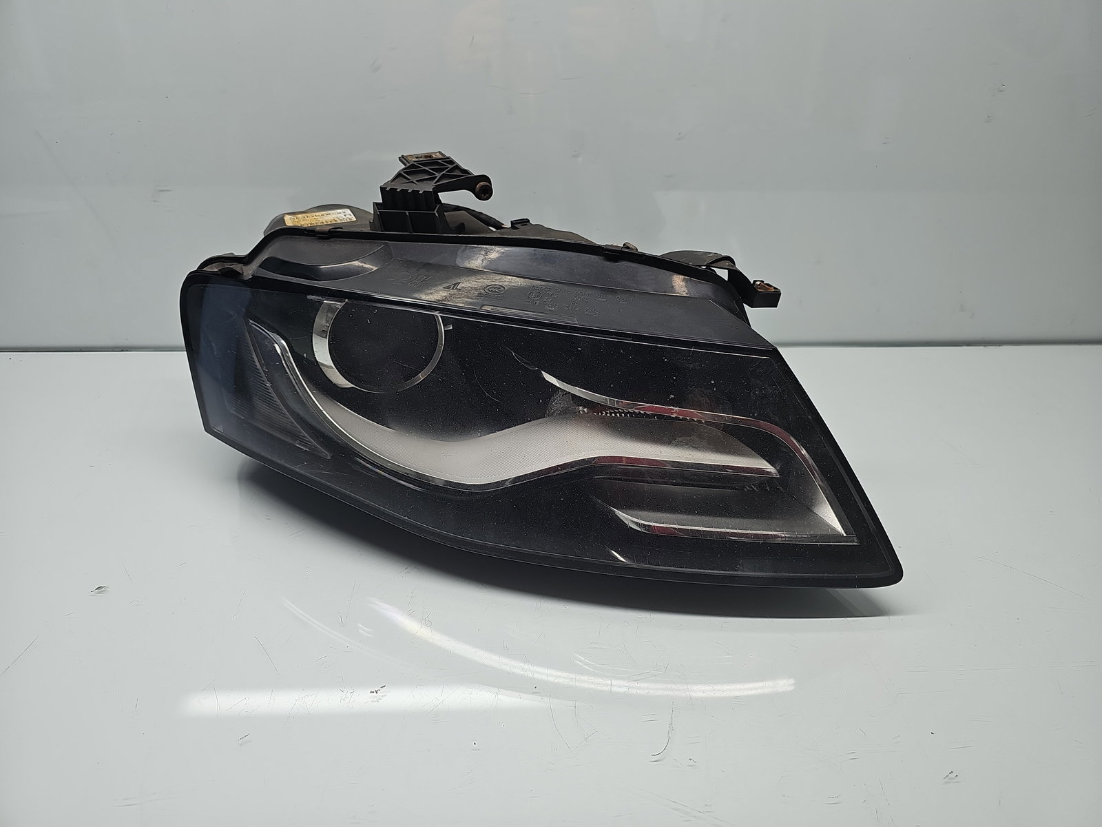 Far dreapta AUDI A4 (8K5, B8) Avant [Fabr 2008-2015] 8K0941004D - imagine 1