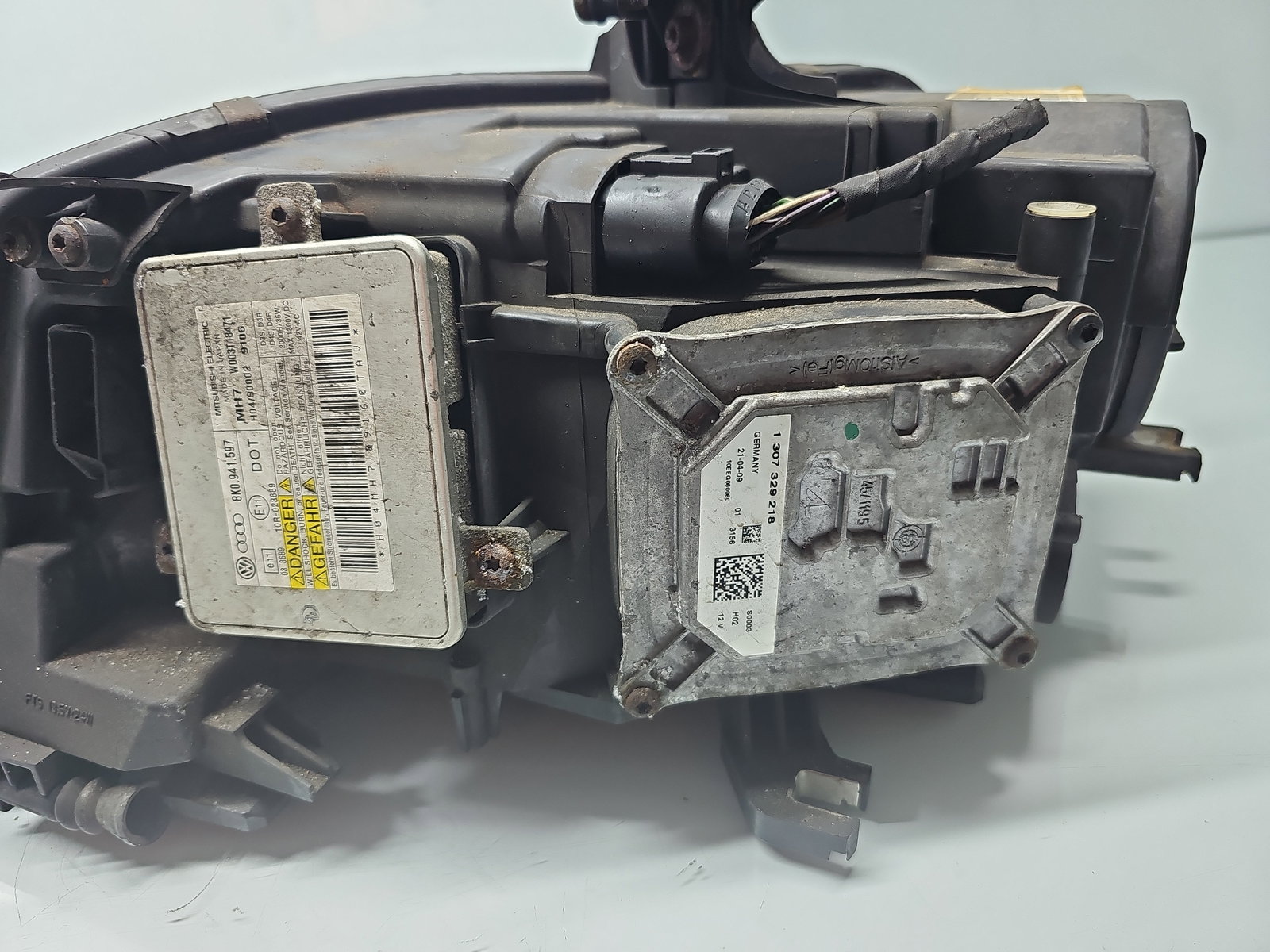 Far dreapta AUDI A4 (8K5, B8) Avant [Fabr 2008-2015] 8K0941004D - imagine 6