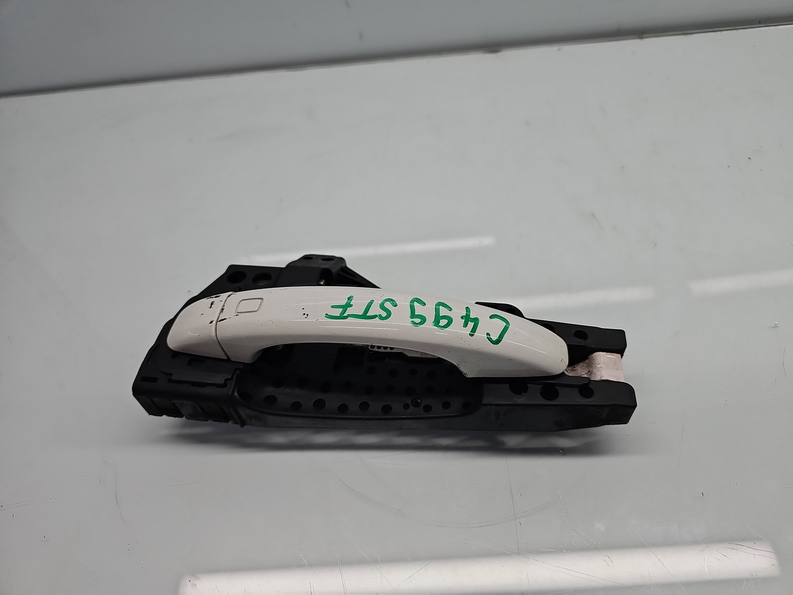 Maner usa stanga fata AUDI A4 (8K5, B8) Avant [Fabr 2008-2015] LY9C - imagine 2