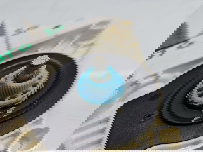 Motoras geam stanga spate AUDI A4 (8K5, B8) Avant [Fabr 2008-2015] 8K0959811A