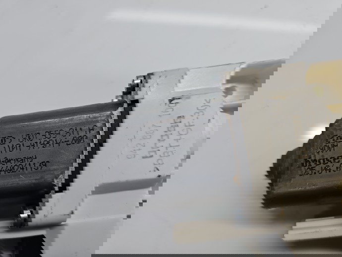 Motoras geam stanga spate AUDI A4 (8K5, B8) Avant [Fabr 2008-2015] 8K0959811A