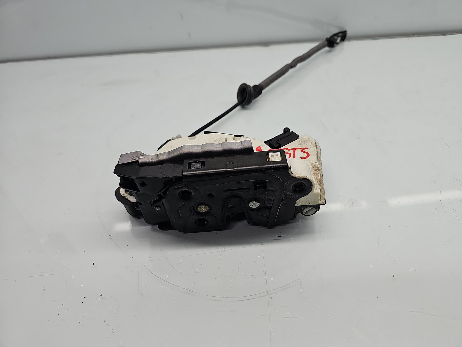 Broasca usa stanga spate Volkswagen Golf 7 (5G) [Fabr 2014-prezent] 5K4839015R - imagine 2