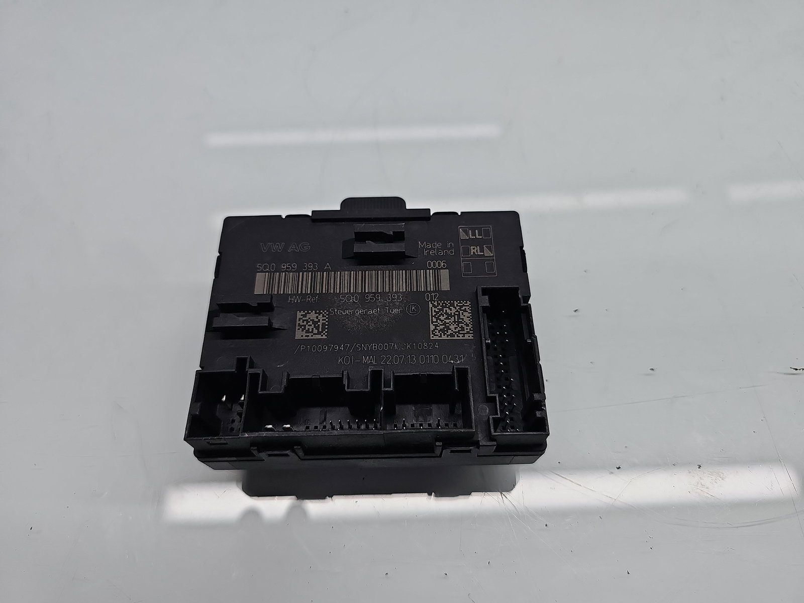 Modul usa dreapta fata Volkswagen Golf 7 (5G) [Fabr 2014-prezent] 5Q0959393 - imagine 1