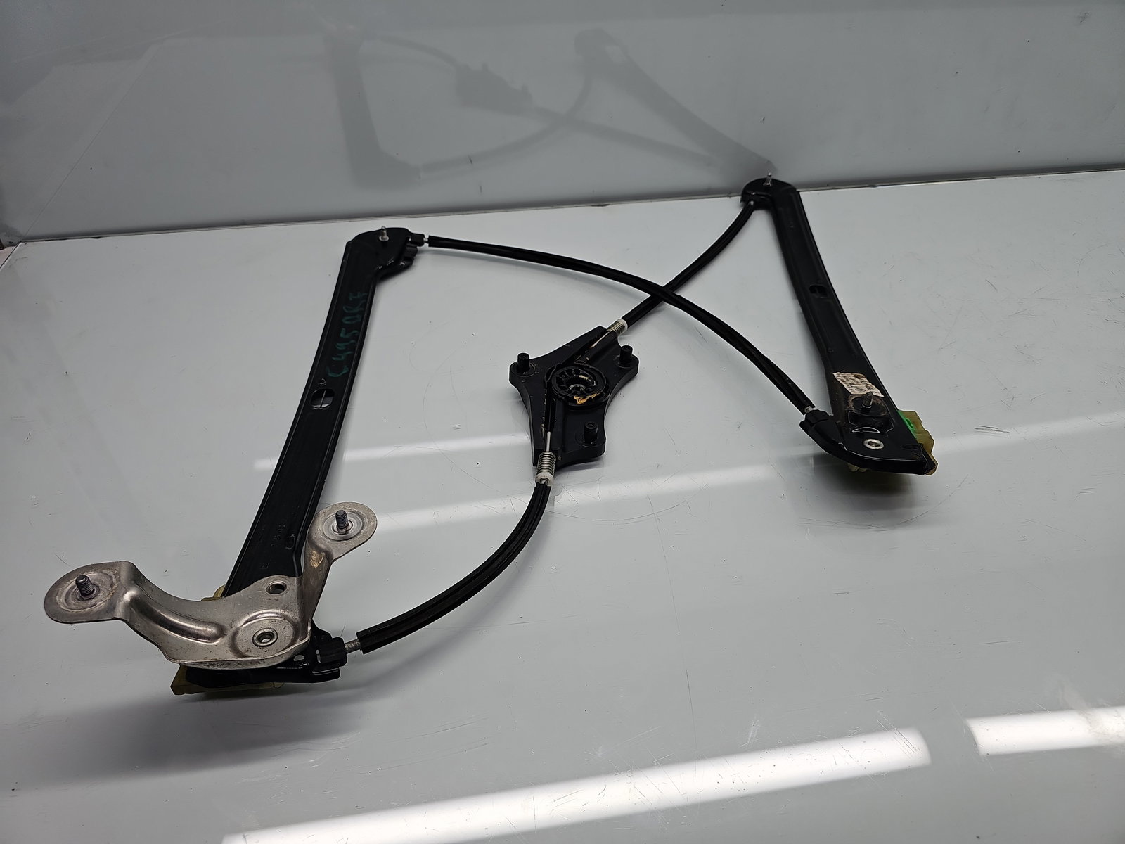 Macara electrica geam dreapta fata Volkswagen Golf 7 (5G) [Fabr 2014-prezent] 5G4837402G - imagine 1