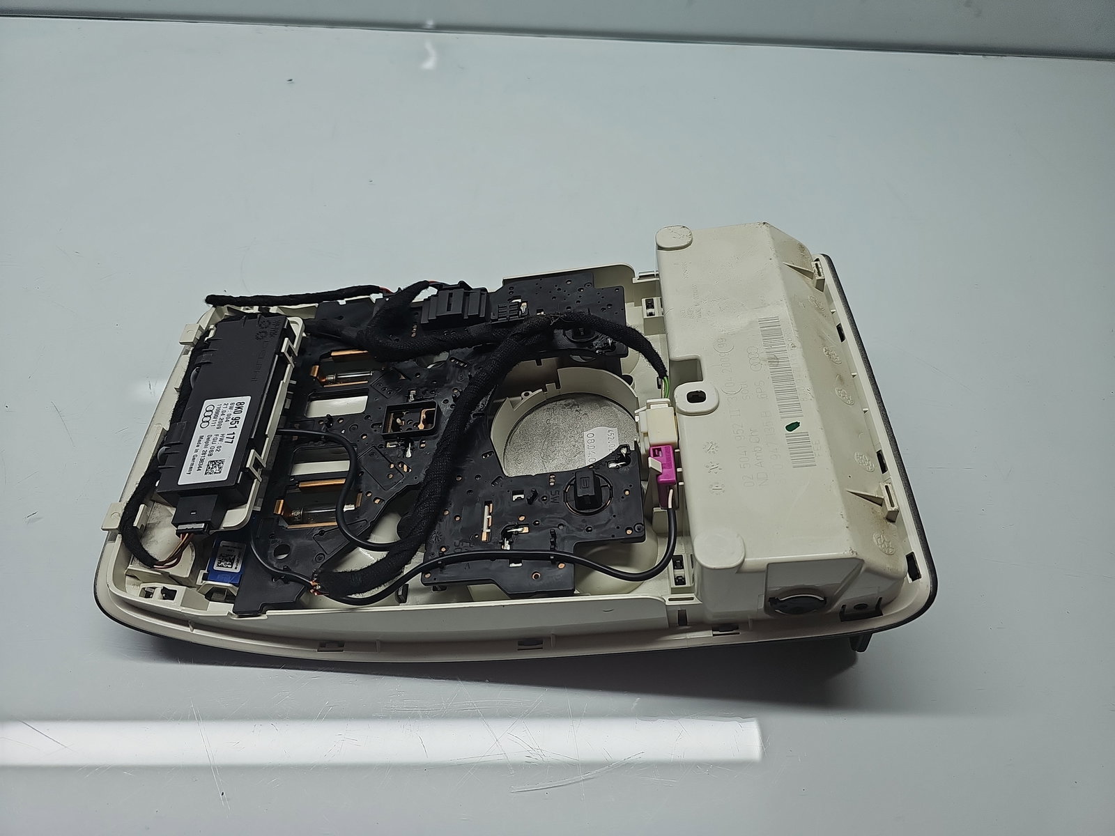 Plafoniera fata AUDI A4 (8K5, B8) Avant [Fabr 2008-2015] 8T0947135B - imagine 5