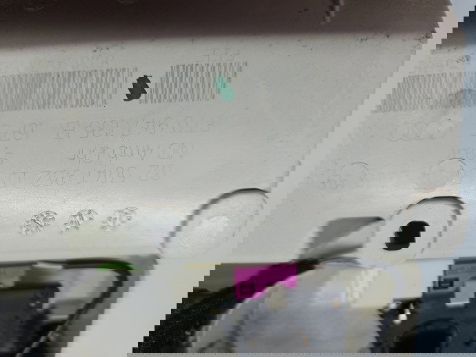  Plafoniera fata AUDI A4 (8K5, B8) Avant [Fabr 2008-2015] 8T0947135B