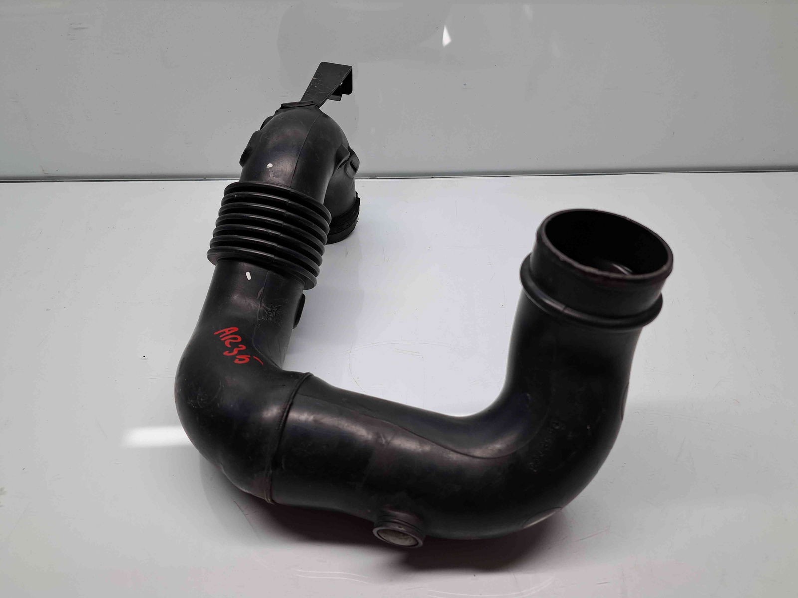 Tub admisie aer Renault Master III [Fabr 2009-2015] 165554107R 2.3 dCi M9T-870 96KW / 130CP - imagine 4