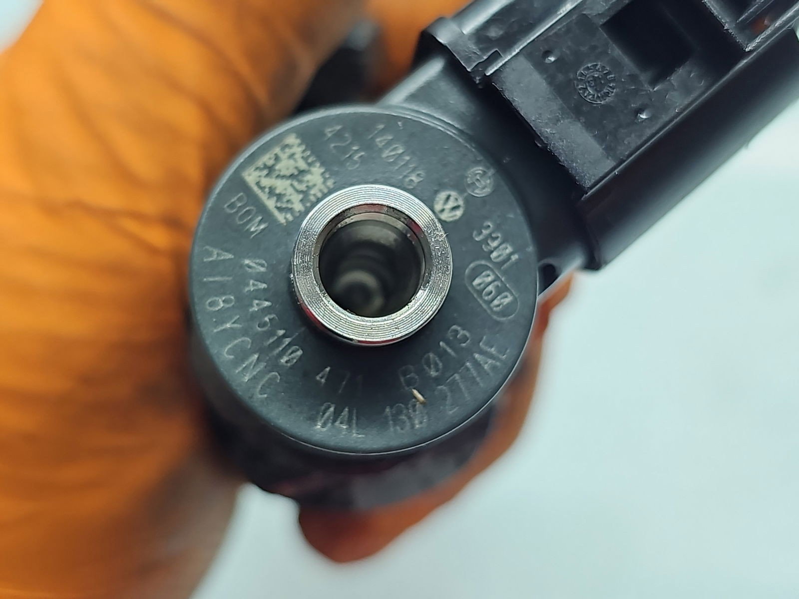 Injector AUDI A4 (8W2, B9) [Fabr 2015-prezent] 04L130277AE 2.0 TDI CNHA 140KW / 190CP - imagine 2