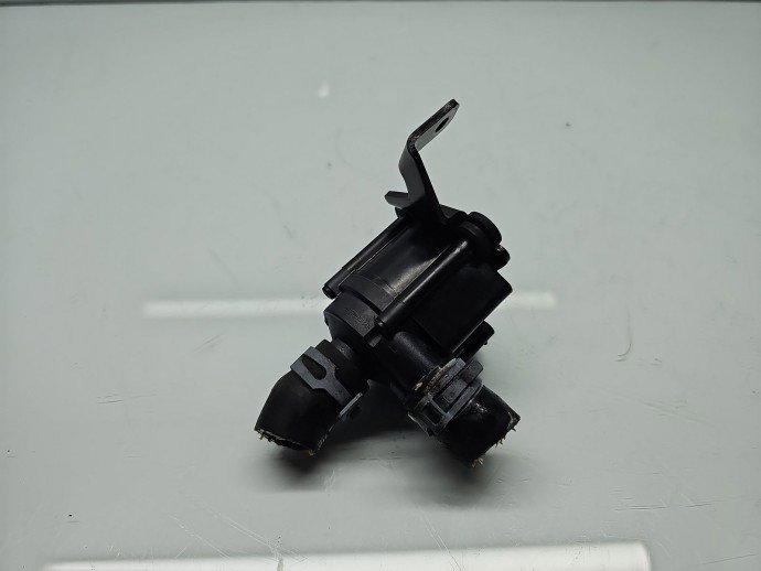 Pompa recirculare apa  AUDI A5 (8T3) [Fabr 2007-2015] 04L965559 2.0 TDI CNHA 140KW / 190CP