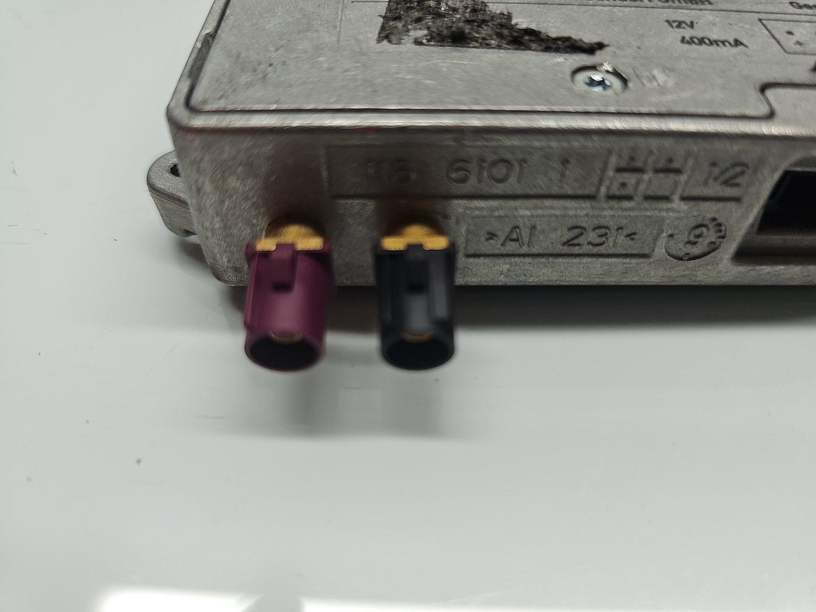 Amplificator antena AUDI A4 (8K5, B8) Avant [Fabr 2008-2015] 8J0035456 - imagine 2