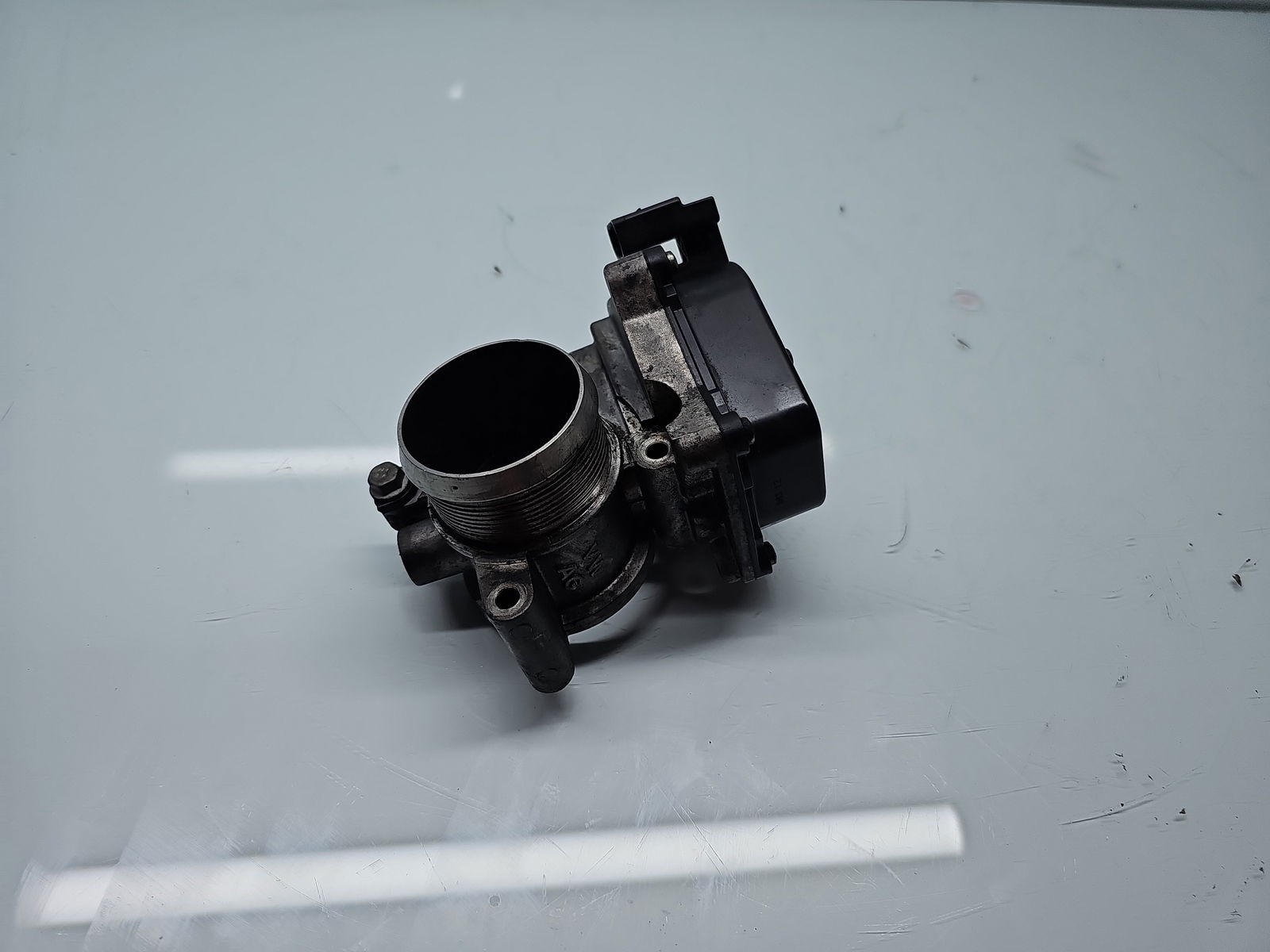 Clapeta acceleratie Skoda Superb II (3T4) [Fabr 2008-2015] 03L128063Q 1.6 TDI CAYC 77KW / 105CP - imagine 4