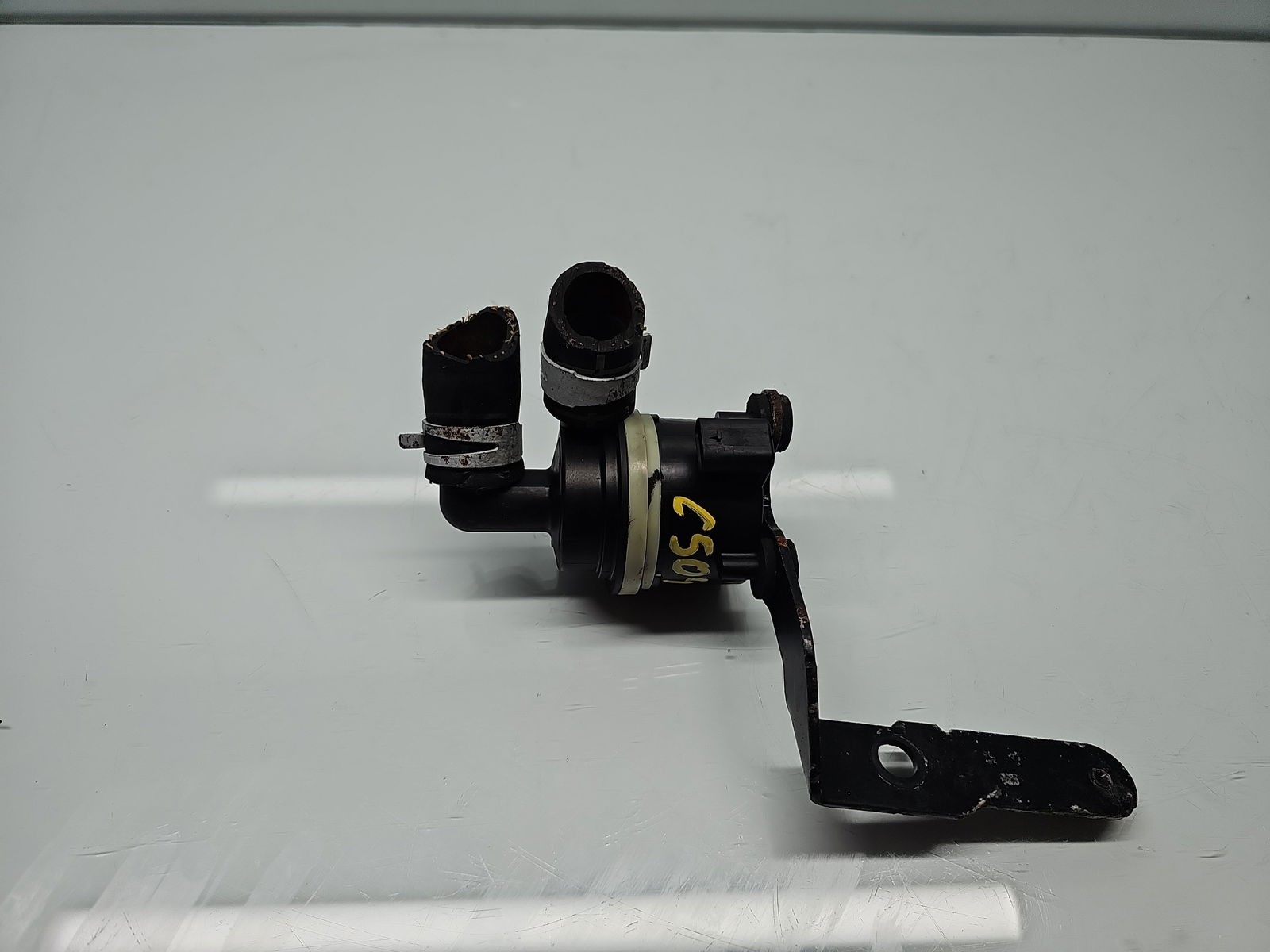 Pompa recirculare apa Volkswagen Tiguan (5N) [Fabr 2007-2016] 5N0965561A 1.6 TDI CAYC 77KW / 105CP - imagine 5