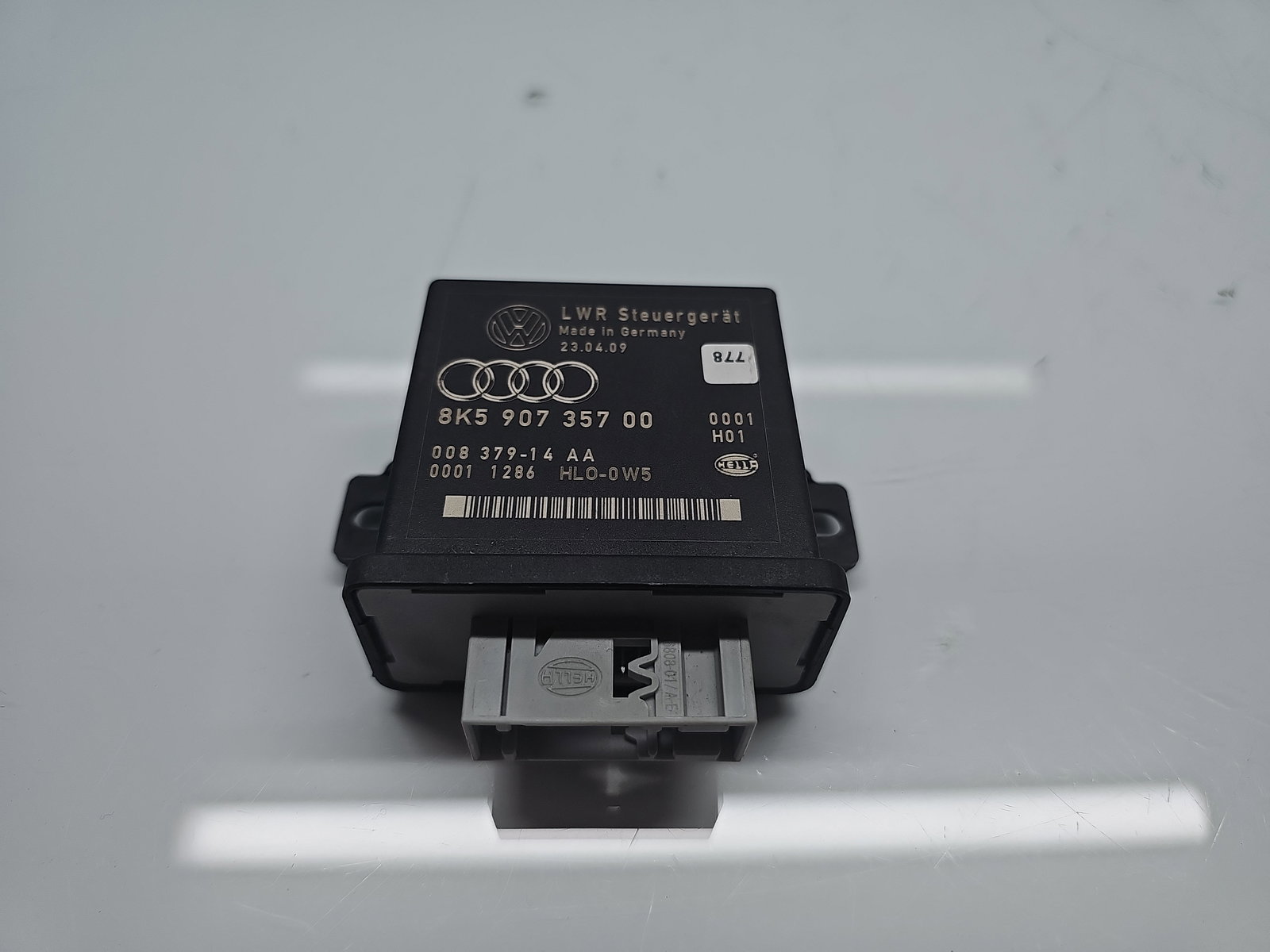 Modul control lumini AUDI A4 (8K5, B8) Avant [Fabr 2008-2015] 8K590735700 - imagine 1