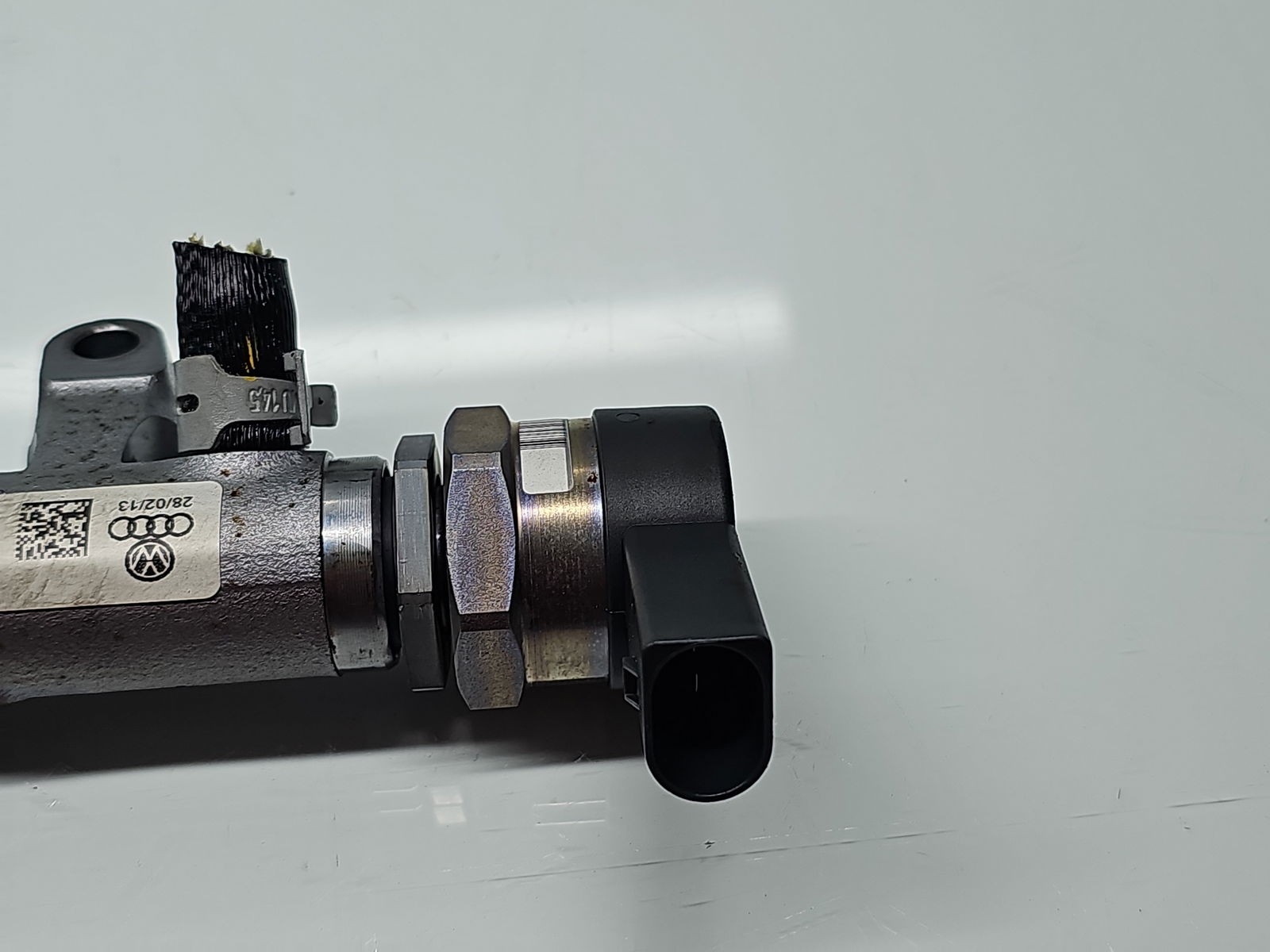 Rampa injectoare AUDI A4 (8K2, B8) [Fabr 2008-2015] 03L130089Q 2.0 TDI CGLC 130KW / 177CP - imagine 4