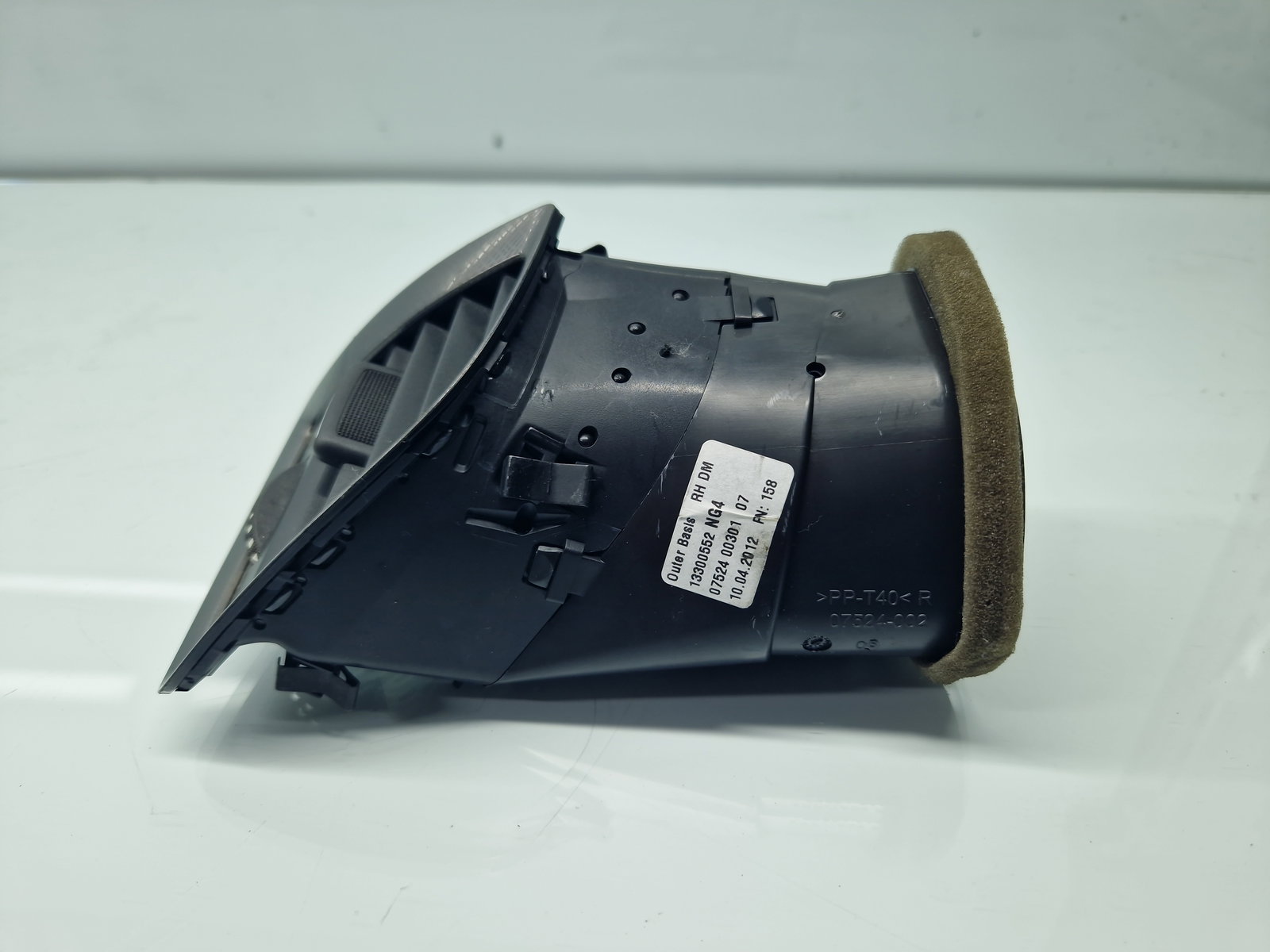 Grila aerisire dreapta Opel Astra J [Fabr 2009-2015] 13300552 - imagine 2