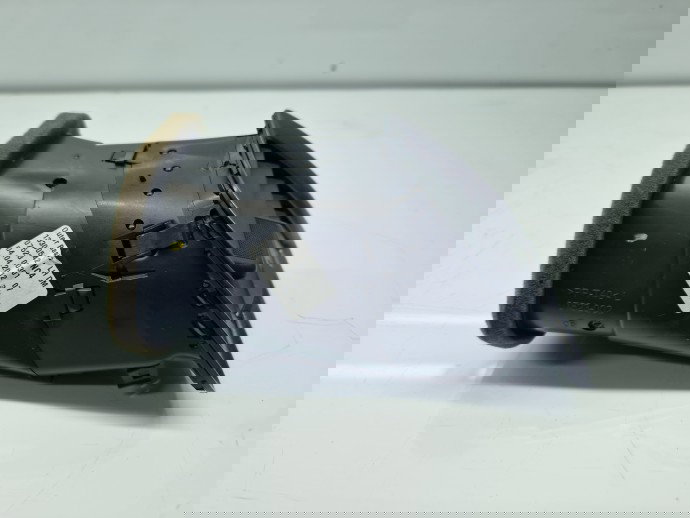  Grila aerisire stanga Opel Astra J [Fabr 2009-2015] 13300542