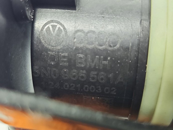 Pompa recirculare apa  Volkswagen Tiguan (5N) [Fabr 2007-2016] 5N0965561A 2.0 TDI CGLC 130KW / 177CP