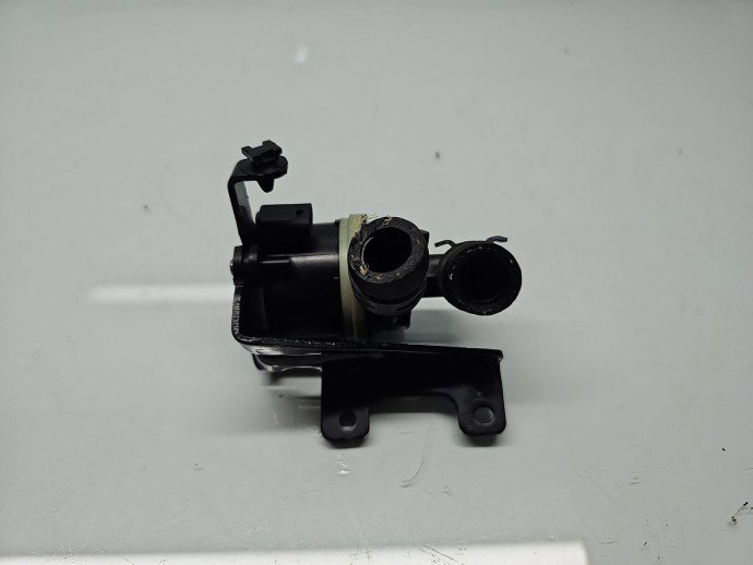 Pompa recirculare apa  AUDI Q5 (8RB) [ Fabr 2008-2016] 5N0965561A 2.0 TDI CGLC 130KW / 177CP