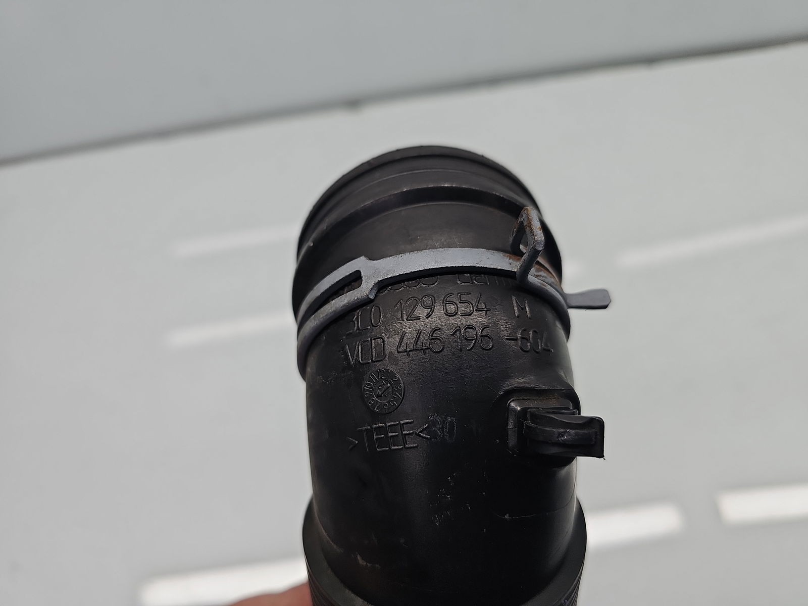 Tub admisie aer Skoda Octavia 2 (1Z3) [Fabr 2004-2013] 3C0129654M 1.6 TDI CAYC 77KW / 105CP - imagine 2