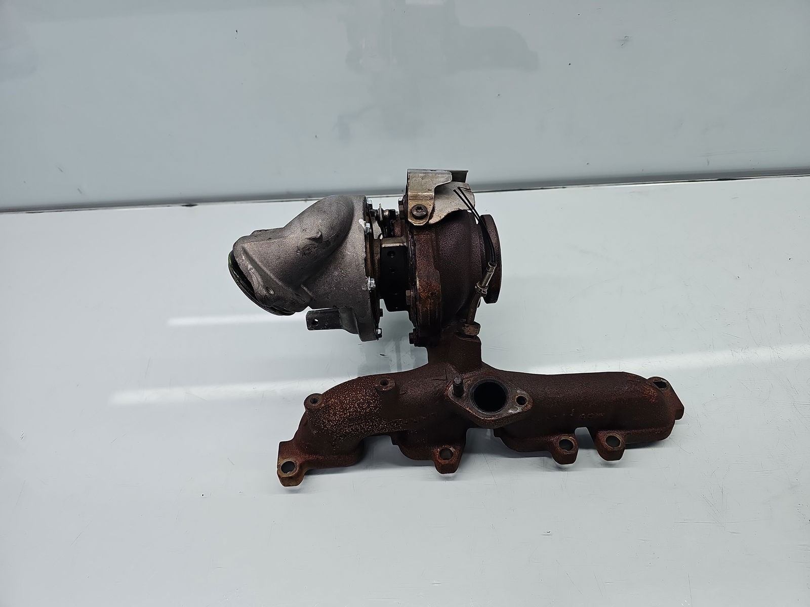 Turbina Volkswagen Passat B7 (362) [Fabr 2010-2014] 04L971501A 1.6 TDI CAYC 77KW / 105CP - imagine 4