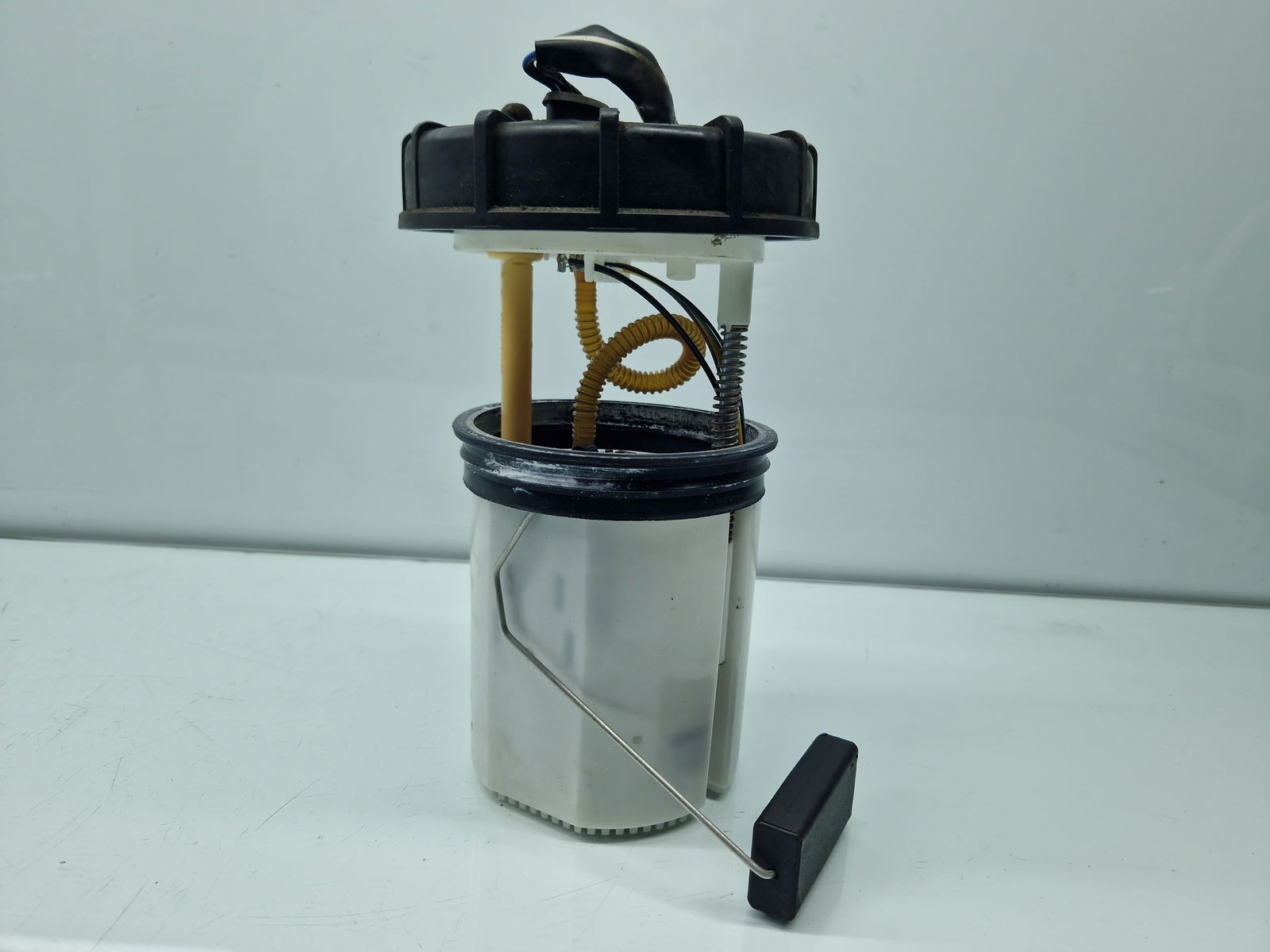 Pompa combustibil Skoda Roomster (5J) [Fabr 2006-2015] 6R0919051F 1.4 Benz CGGB 63KW / 86CP - imagine 3